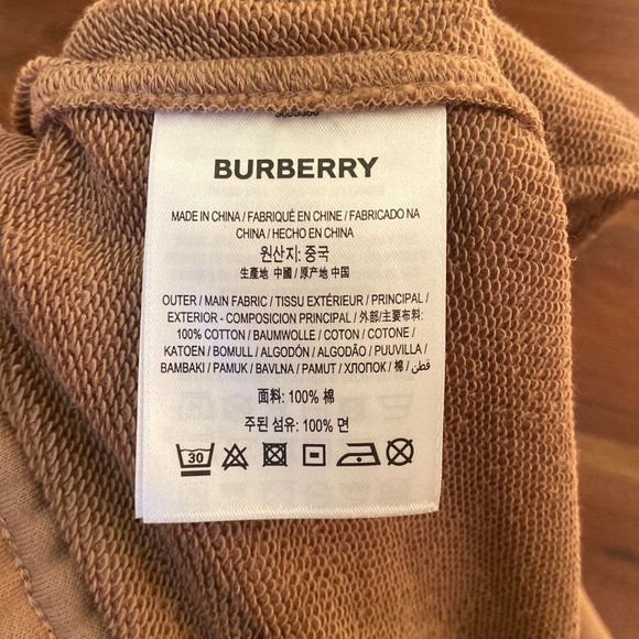NEW‼️ Burberry London England Short - Picture 8 of 12